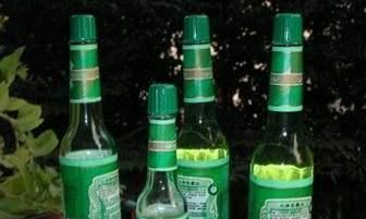 花露水使用誤區(qū)揭秘 酒精飲料同用竟會(huì)失效？
